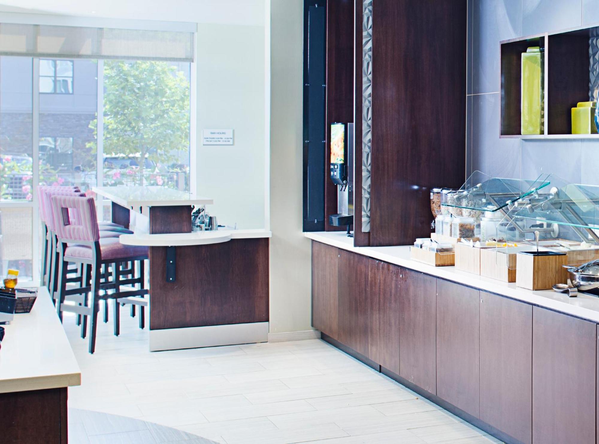 Springhill Suites By Marriott Carle Place Garden City Екстериор снимка
