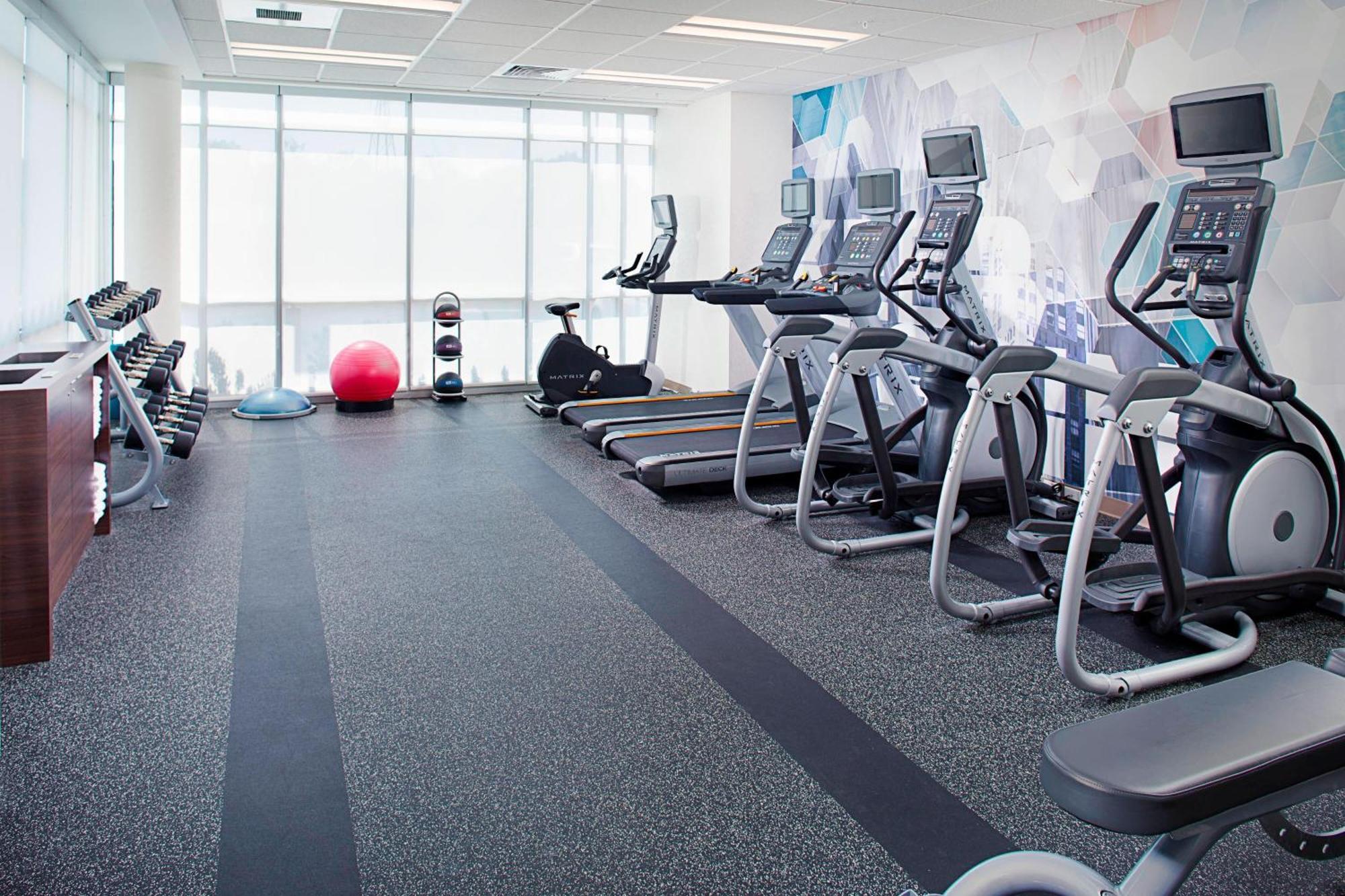 Springhill Suites By Marriott Carle Place Garden City Екстериор снимка