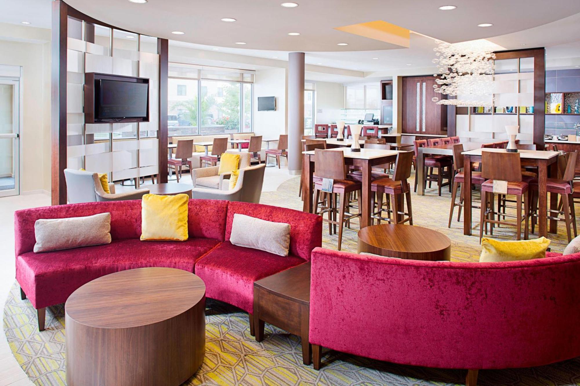 Springhill Suites By Marriott Carle Place Garden City Екстериор снимка