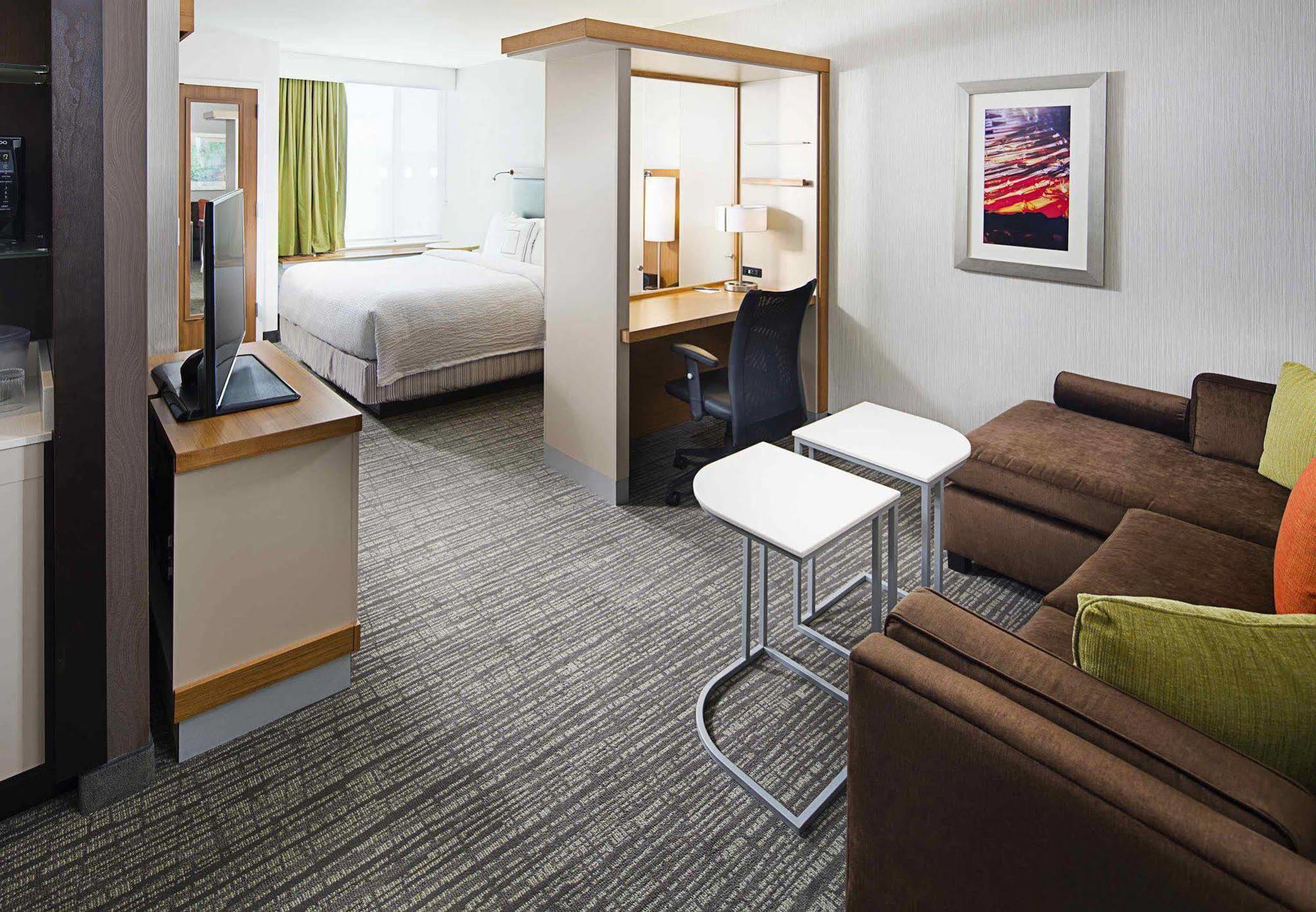 Springhill Suites By Marriott Carle Place Garden City Екстериор снимка