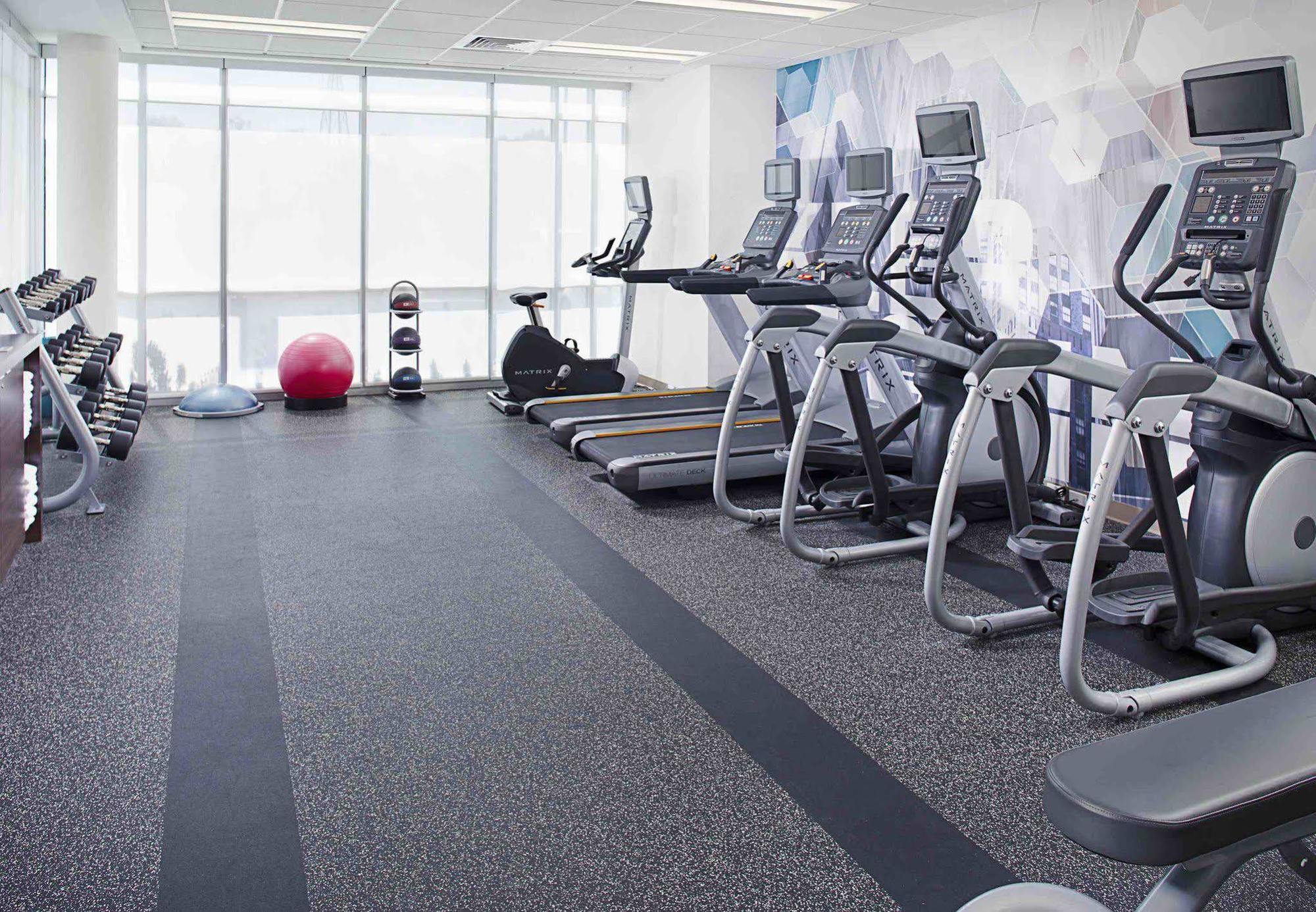 Springhill Suites By Marriott Carle Place Garden City Екстериор снимка